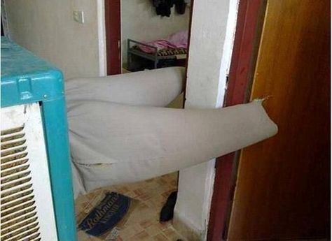 1 Air cooler for 2 rooms Funny Inventions, Quote Of Love, Sms Jokes, Kurdish Quotes, Whatsapp Text, Super Funny Pictures, Joke Funny, Text Jokes, Funny Quotes For Teens