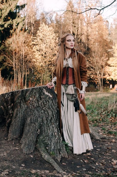 Ragnar Costume, Medieval Corset, Aged Clothing, Leather Corset Belt, Brown Corset, Leather Bracers, Enchanted Fairy, Viking Dress, Forest Witch