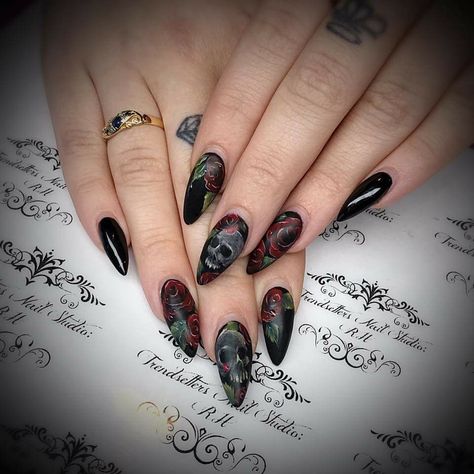 Haunting Adeline Nails, Glitzy Nails, Rockstar Nails, Concert Nails, Haunting Adeline, Sharp Claws, Skull Nails, Gothic Nails, Grunge Nails