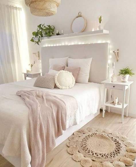 Redecorate Bedroom, Cozy Room Decor, Teen Bedroom Decor, Girl Bedroom Decor, Makeover Ideas, Dream Room Inspiration, Room Makeover Bedroom, Room Makeover Inspiration, Decor Minimalist