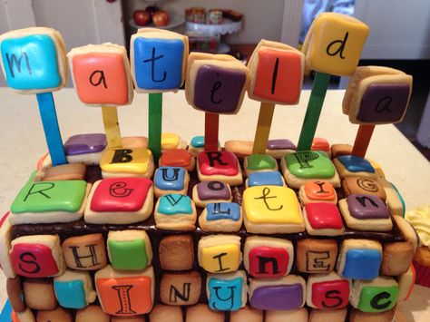 Matilda musical themed cake. Cake is chocolate and the tiles are decorated sugar cookies Birthday Cakes Chocolate, Matilda Cast, Matilda Musical, Matilda Cake, Musical Cake, Storybook Party, Decorator Frosting, Cakes Chocolate, Decorated Sugar Cookies