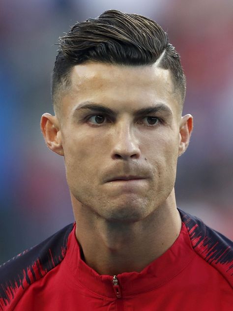 Handsome king...!♡ Ronaldo Cristiano Haircut, Ronaldo Handsome Photos, Cristiano Hairstyle, Football Haircut, Cr7 Haircut, Ronaldo New Hairstyle, Ronaldo Latest, Ronaldo Hairstyle, Cristiano Ronaldo Haircut