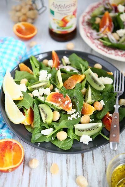 Spinach Fruit Salad with Macadamia Nuts and Feta Taste Of Home Recipes, Nut Cheese, Spinach Salad, Macadamia Nuts, Fruit In Season, How To Make Cheese, Taste Of Home, Healthy Options, Home Recipes