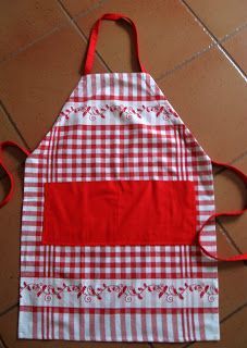 Tea Towels Crafts, Apron Pattern Free, Tea Towels Diy, Diy Apron, Toddler Apron, Tea Towel Apron, Towel Apron, Apron Sewing Pattern, Childrens Aprons