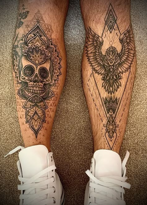 Eagle Tattoo Leg, Tato Maori, Best Leg Tattoos, Shin Tattoo, Tattoo Leg, Tattoo Inspiration Men, Geometric Tattoos, Eagle Tattoos, Leg Tattoo Men