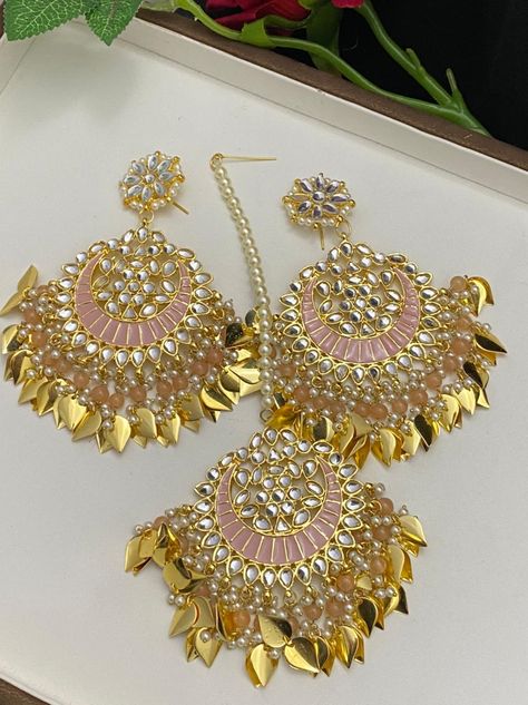 Just rs 1500+ship...fdndcjm Punjabi Traditional chandbaali tika set Jewellery Gold Finished Pippal Patti Pearl Kundan Earring Tikka Set Punjabi Tikka Designs, Punjabi Jewellery For Jaggo, Punjabi Earrings With Tikka, Punjabi Tikka Jewellery, Punjabi Bridal Jewellery Set, Tikka Set Punjabi, Punjabi Jewellery Gold Jewelry Sets, Punjabi Traditional Jewellery Gold, Tikka Jewelry Punjabi