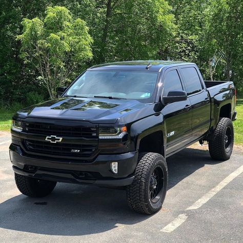 Blacked Out Trucks Chevy, Big Lifted Trucks Chevy, Truck Chevy Silverado, Colorado Truck Chevy, Blacked Out Silverado, All Black Chevy Silverado, High Lifted Trucks, Box Chevy Truck, Hot Trucks Chevy