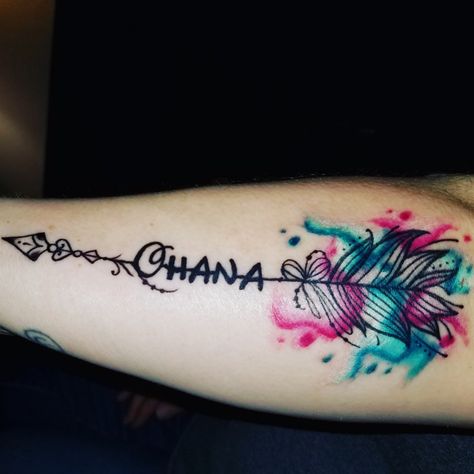 Ohana Watercolor Tattoo, Step Kids Tattoo Ideas, Ohana Tattoo With Flower, Ohana Tattoo Ideas, Sister Tats, Ohana Tattoo, Tattoos Color, Unique Half Sleeve Tattoos, Disney Sleeve Tattoos