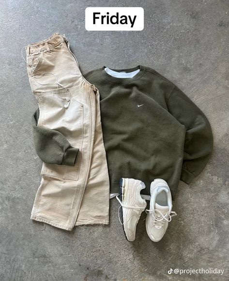 Nike Crewneck Sweatshirt Outfit, Nike Outfit Aesthetic, Green Nike Crewneck, Crewneck Sweatshirt Outfit, Fall Outfit Aesthetic, Vintage Sage Green, Vintage Outfits Men, Carhartt Double Knee Pants, Double Knee Pants