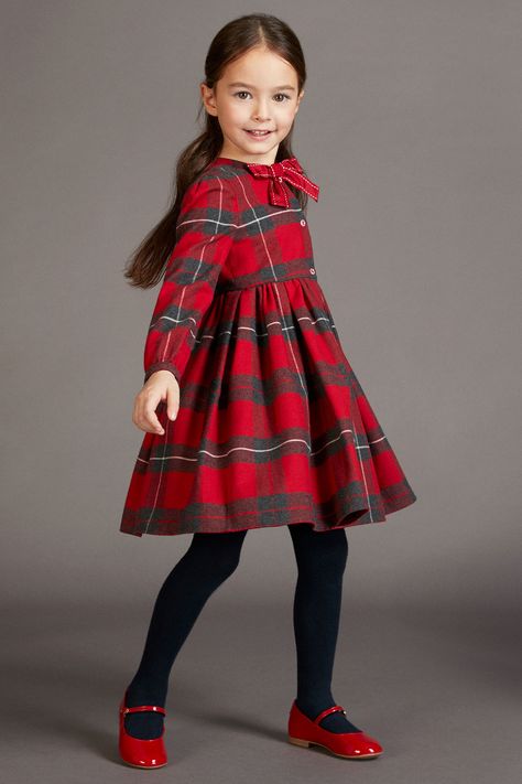 Dolce Gabbana back to school 2017 - Fannice Kids Fashion Classic Christmas Dress, Red Tartan Dress, Black Kids Fashion, Kids Fashion Blog, School 2017, Designer Kids Clothes, Dresses Kids Girl, Fashion Kids