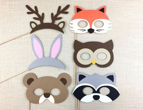 Woodland Animal Photo Booth Props / Animal Masks / Birthday / Baby Shower / Woodland Theme Creatures Forest Theme Photo Booth, Farm Animal Photo Booth, Pet Photobooth Ideas, Raccoon Mask Template, Forest Animal Masks Free Printable, Woodland Party Theme, Photo Props Diy, Baby Shower Vintage, Baby Shower Bbq