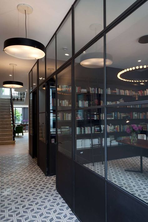 London Townhouse, Interior Minimalista, Home Library, Black Kitchens, Steel Doors, Entertainment Center, Glass Wall, Office Design, Windows And Doors