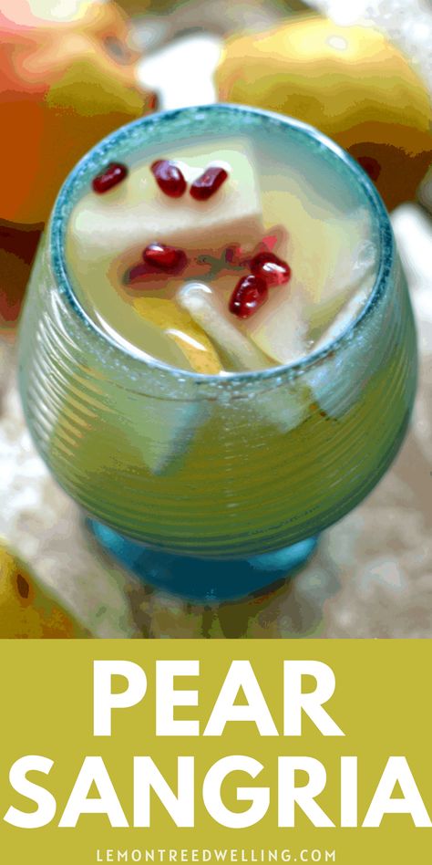 This 5-ingredient Pear Sangria is easy to make and perfectly refreshing for fall! Pear Sangria White, Spiced Pear Sangria, Pear Sangria Recipes, Pear Sangria, White Wine Drink, Mango Sangria, Pear Wine, Pear Martini, Wine Punch