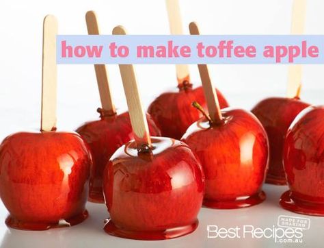 Toffie Appel Resep, How To Make Toffee Apples, Toffee Apples Recipe, How To Make Toffee, Soft Toffee, Toffee Apples, Childrens Cooking, Homemade Toffee, Easy Home Recipes