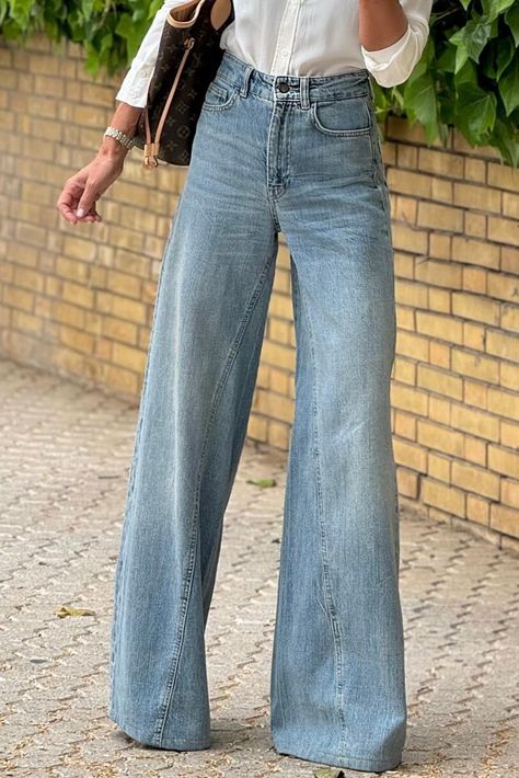 $13.15 Dusk Blue Acid Wash Extra Wide Leg High Waist Long Jeans Wholesale Luxury Wide Leg Everyday Jeans, Luxury Straight Fit Full Length Jeans, Luxury Full-length Jeans, Wide Leg Jeans Boohoo, Wide Jeans Leg, High Waist Long Jeans, Jeans For Tall Women Boohoo, Flare Jeans Long, Dusk Blue