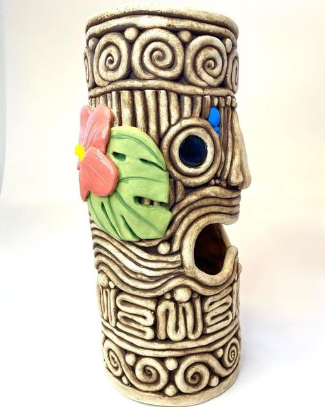 Clay Tiki Sculpture, Coiled Ceramics Ideas, Coil Projects Ceramics, Coil Vessels Ideas, Clay Coil Projects, Coil Ceramics Ideas, Coil Ceramics, Middle School Crafts, Coil Pot