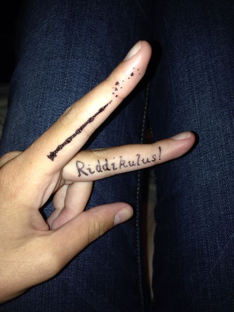 hp tattoo Wand On Finger Tattoo, Harry Potter Wand Finger Tattoo, Finger Wand Tattoo, Wand Tattoo Finger, Harry Potter Finger Tattoo, Harry Potter Hand Tattoo, Wand Finger Tattoo, Mischief Managed Tattoo, Cat Paw Tattoos