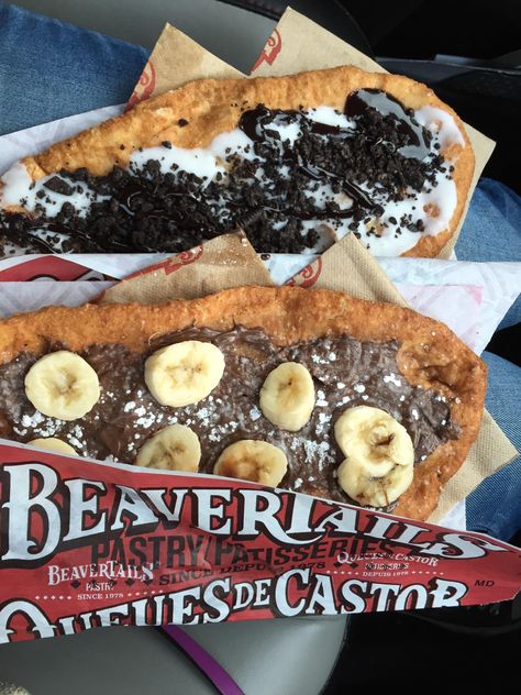 [I ate] beaver tails - orea flavour and nuttella with banana #TTDD#TheThingsDadsDo Canada Bc British Columbia, Beaver Tails Recipe, Banana Food, Donut Flavors, Beaver Tails, Snack Shack, Canada Food, Carnival Food, Toronto Travel