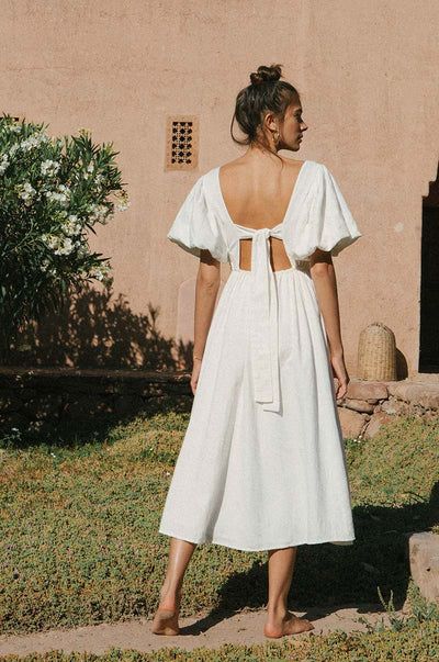 Midi Dress Blush, Backless One Piece Dress, White Summer Dress With Sleeves, Viscose Summer Dress, Wedding Dresses Linen, Flowy Cream Dress, Linen Dresses Summer Chic Midi, Backless Cotton Dress, Size Adjustable Dress