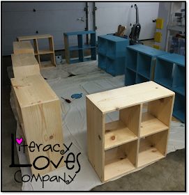 Literacy Loves Company: Containing Classroom Clutter: Cubbies Diy Classroom Furniture Wood, Classroom Cubbies Ideas, Classroom Cubby Ideas, Diy Classroom Cubbies, K4 Classroom, Classroom Cubbies, Ag Classroom, Classroom Shelves, Cubby Ideas