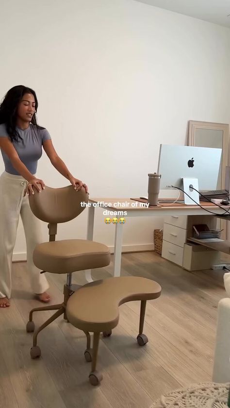 Furniture Free Living, Desk Chair Ideas, Ergonomic Workstation, Amazon Office, Amazon Furniture, Adjustable Chair, Meditation Chair, Kneeling Chair, Ergonomics Furniture