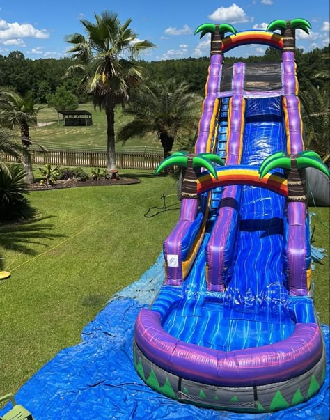 Water Bouncy House, Inflatable Water Slide Party, Water Fun Day, Water Slide Birthday Party Ideas, Bouncy House Party, Water Slides Backyard, Water Slide Party, Blow Up Water Slide, Outside Activities For Kids