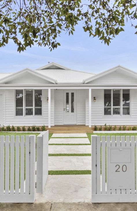 House Exterior Weatherboard, Australian Weatherboard House, Queenslander Front Fences, Weatherboard And Render Exterior, Hampton Style Front Fence, Queenslander Landscaping, Modern Weatherboard House Exterior, White Weatherboard Exterior, Weatherboard House Renovation