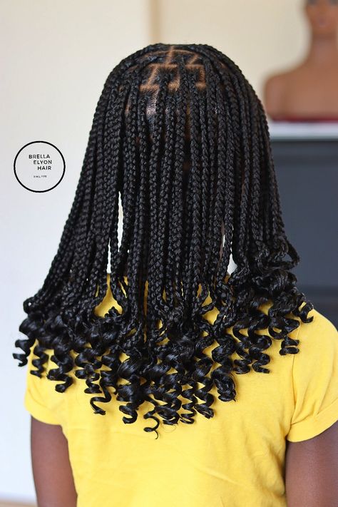 Latest Hair Braids, Short Box Braids Hairstyles, Braided Hairstyles For Black Women Cornrows, Short Box Braids, Big Box Braids Hairstyles, Casual Dresses Plus Size, African Hair Braiding Styles, Braided Hairstyle, Box Braids Hairstyles For Black Women