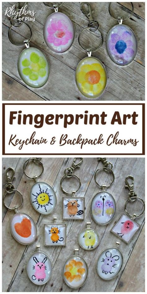 Fingerprint Keychain, Diy Crafts Keychain, Homemade Gift Idea, Backpack Diy, Backpack Charms, Diy Keyring, Art Keychain, Easy Homemade Gifts, Fingerprint Art