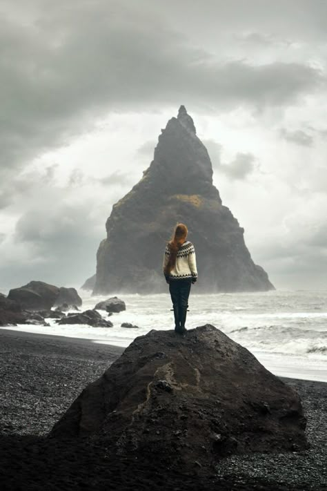 Tips for Reynisfjara Black Sand Beach: Iceland's Basalt Beach - Iceland Trippers Iceland Photography Landscapes, Iceland Travel Photography, Reynisfjara Beach, Iceland Pictures, Iceland Vacation, Beach Suite, Iceland Photos, Iceland Photography, Hiking Pictures