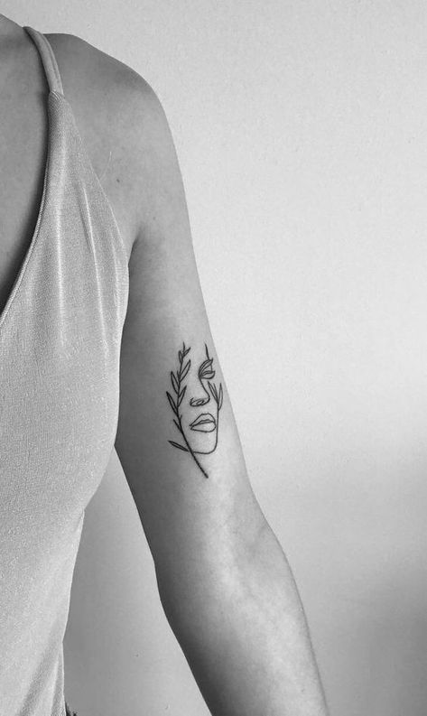 Font Tato, Tattoo Placements, Small Meaningful Tattoos, Japanese Tattoos, Women's Tattoo, Face Tattoo, Simplistic Tattoos, Tattoo Placement, Sleeve Tattoo