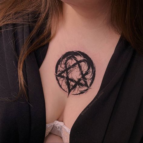 Heart Pentagram Tattoo, Heartagram Tattoo Ideas, Heartagram Tattoo Design, Him Tattoo Heartagram, Goth Heart Tattoo, Gothic Heart Tattoo, Gothic Chest Tattoo, Him Tattoo, Corazon Tattoo