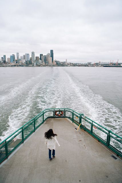 emma's edition: A Seattle to Bainbridge Island Ferry Ride with Nau Ferry Ride Aesthetic, Seattle Ferry Boats, Seattle Ferry, Washington Things To Do, Seattle Pictures, Seattle Travel Guide, Heart Bones, Seattle Vacation, Seattle Photos