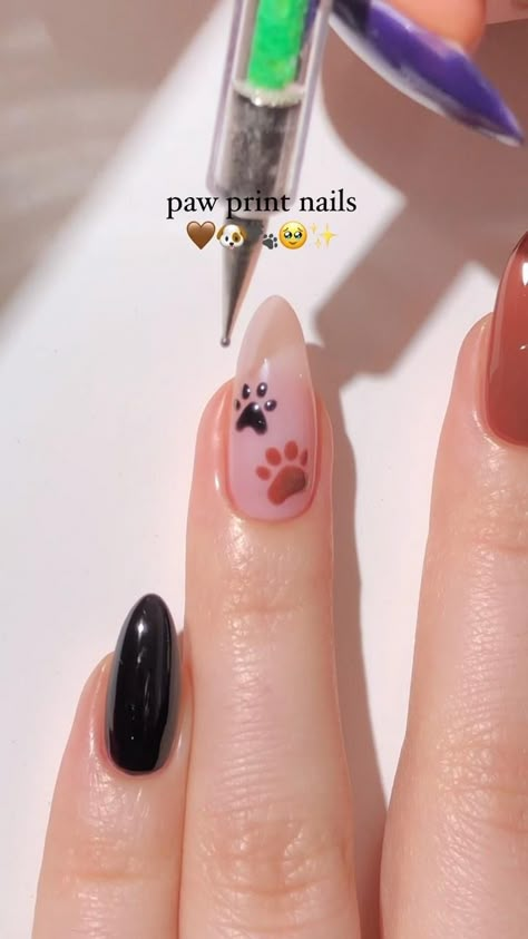 the cutest lil paw print nails! 🤎🐶🐾🌷 a tribute to my sweetest & best-est dog friend, who unfortunately passed on to dog heaven yesterday.. i love you so so much & i miss you more than you could ever imagine <3 sending all the love to everyone who has ever lost their beloved pet before. it can be painfully sad when you realise that you will never be able to see them again, but we can always remember all the happy memories we shared & be thankful for the many years we could spend together with ... Cute Dog Nail Art, Dog Manicure, Dog Nail Art Ideas, Print Nail Art, Cute Dog Nails, Paw Print Nails Dog, Paw Print On Nails, Dog Paw Print Nail Designs, Paw Print Nail