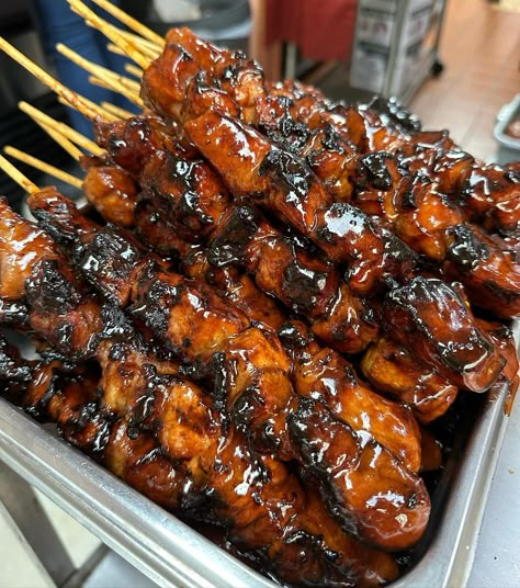 Check out these skewers of BBQ magic! Who’s in for a stick? 😋 🔥 🔥 📷 @leosbarbecue Filipino BBQ for the WIN 🙌🇵🇭 Thanks for all the love on our recent posts! Our BBQ is one of our favorites, we’re happy to hear it’s one of yours too 😉 🔥 🔥 #filipinobbq #filipinobbqsauce #filipinofood #filipinocuisine #filipinodish #filipinofoods #njfoodie #njlocals #bbqlovers #BBQ #barbeque #barbecue #barbekü #barbacoa #Барбекю #churrasco #バーベキュー #đồnướng #μπάρμπεκιου #grilla #grillen Bbq Pinchos, Barbeque Aesthetic, Filipino Bbq, Fish Benefits, Korean Barbeque, Pan Fried Fish, Backyard Bbq Party, Barbeque Party, Bistro Food