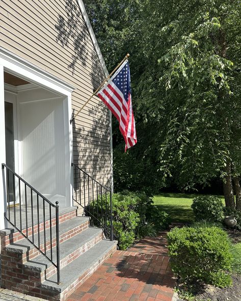 🇺🇸✨ Happy 4th of July! ✨🇺🇸 Did you know there's a proper way to display the American flag on your home? According to the U.S. Flag Code, if you're hanging the flag vertically or horizontally against a wall or window, the Union (blue field with stars) should always be at the top left corner from the observer's perspective. This shows respect and honor for the flag. Next time you put up Old Glory, make sure it's displayed correctly and proudly! #AmericanFlag #FlagEtiquette #FunFact #Patriotism 🇺🇸🏠 Flag Etiquette, Colonial House Exteriors, Flag Code, Happy 4th Of July, The American Flag, Chihuahua Puppies, Old Glory, Happy 4 Of July, House Exteriors