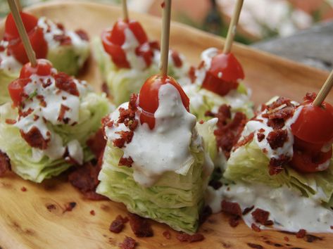 Oscar Party Games, Lettuce Wedge, Super Bowl Menu, Academy Awards Party, Cocktail Party Food, Wedge Salad, Awards Party, Appetizer Bites, Super Bowl Food