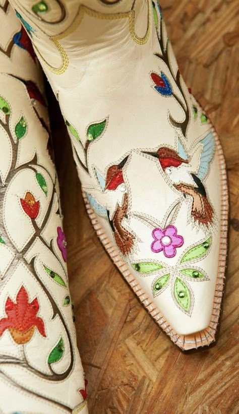 Crazy Cowboy Boots, Cowgirls Boots, Fun Boots, Rare Shoes, Bota Country, Linen Layers, Vintage Cowboy Boots, Estilo Country, Rhinestone Fashion