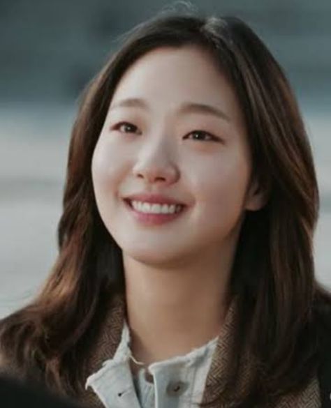 Goblin The Lonely And Great God, Ji Eun Tak, Kim Go Eun, Korean Actress, Korean Drama, Kdrama, Hair Cuts, Drama, Actresses