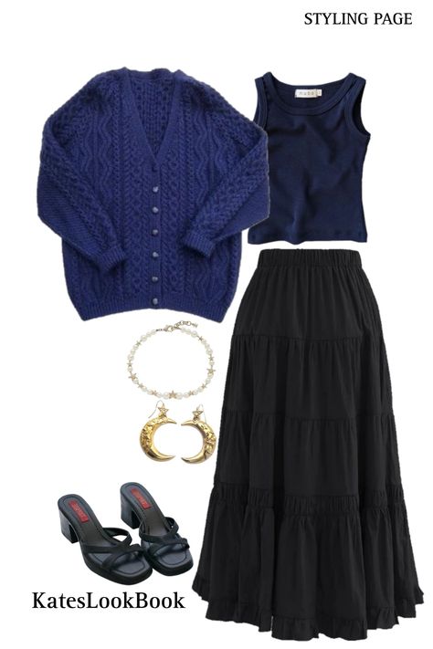 Blue Aesthetic Outfit Ideas, Long Skirt Witchy Outfit, Comfy Witch Outfits, Witchy Skirt Outfit, Maxi Skirt Inspo Outfit, Black Outfits Skirt, Winter Witchy Outfits, October Outfits Aesthetic, Long Black Skirt Outfit Aesthetic