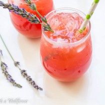 Lemonade infused with fresh strawberry puree and the light floral flavor of lavender. This strawberry lavender lemonade is the perfect summer beverage. Fruity Drink Recipes, Strawberry Lavender, Orange Lemonade, Frozen Drink Recipes, Blood Orange Juice, Lavender Lemonade, Strawberry Puree, Mothers Day Brunch, Raspberry Lemonade