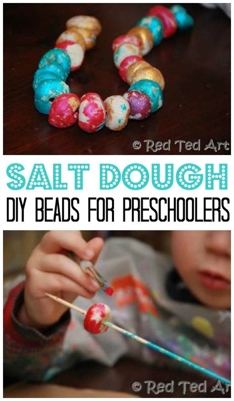 Salt Dough Beads for Kids. We love working with salt dough, it is inexpensive and versatile. Here we show you how to make Salt to Beads with preschoolers. Great to wear, great as gifts and also counting activities #saltdough #reschool #diybeads Salt Dough Beads, Salt Dough Jewelry, Salt Dough Crafts, Salt Dough Recipe, Dough Ideas, Easy Art For Kids, Beading For Kids, Bead Making, Jewerly Making