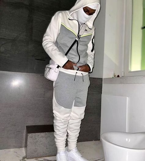 Nike Tech Fleece, White Outfit, Nike Tech, Tech Fleece, Nike, Sneakers, On Instagram, White, Instagram