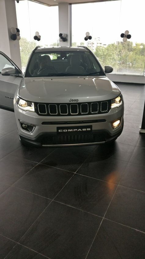 Jeep Compass Aesthetic, White Jeep, Nardo Grey, Car Essentials, Car Goals, Jeep Compass, Pretty Cars, Jeep Life, My Dream Car