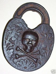 "padlock from the 1800s" Old Locks, Old Lock, Lock Tattoo, Key Locks, House Tree, Under Lock And Key, Old Keys, Horror Decor, Cross Bones