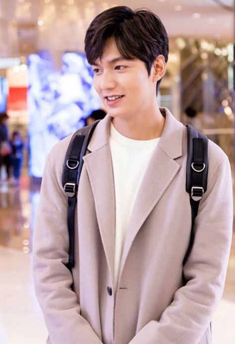 Lee Min Ho, 7 First Kisses, January 2017 The Heirs Kiss, 7 First Kisses Kdrama, Lee Min Ho Kiss, Lee Min Ho Images, Lee Min Ho Smile, 7 First Kisses, Lee Min Ho Dramas, Korean Movies, Lee Min Ho Photos