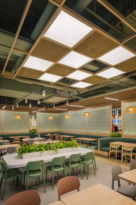 A lively food park designed by Whitespace. Staff Canteen Design, Food Hall Design Interiors, Canteen Design Architecture, Food Court Design Ideas, Food Hall Design, Food Court Interior, Resturant Interior Design, Canteen Design, Food Court Design