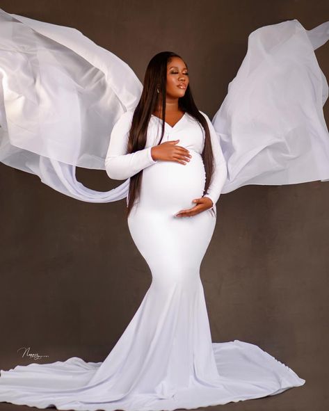 Maternity photo shoot dress White Maternity Dress Photo Shoots, White Dress Maternity Shoot, African Maternity Shoot, Maternity Photo Shoot Dress, African Maternity, White Maternity Dress, Maternity Shoot Outfit, Bump Shoot, Photo Shoot Dress