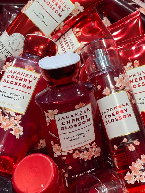 Cherry Blossom Perfume, Cherry Products, Cherry Blossom Scent, Blossom Perfume, Japanese Blossom, Bath & Body Works, Bath N Body Works, Perfume Bottle Design, Body Hygiene