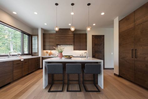 Ski Home in Park City by Phillips Development Ski House Kitchen, Modern Ski House, Kitchen Cabinet Inspiration, Gorgeous Fireplaces, Latest Kitchen Designs, Ski House, Spa Like Bathroom, The Colony, Wide Plank Flooring